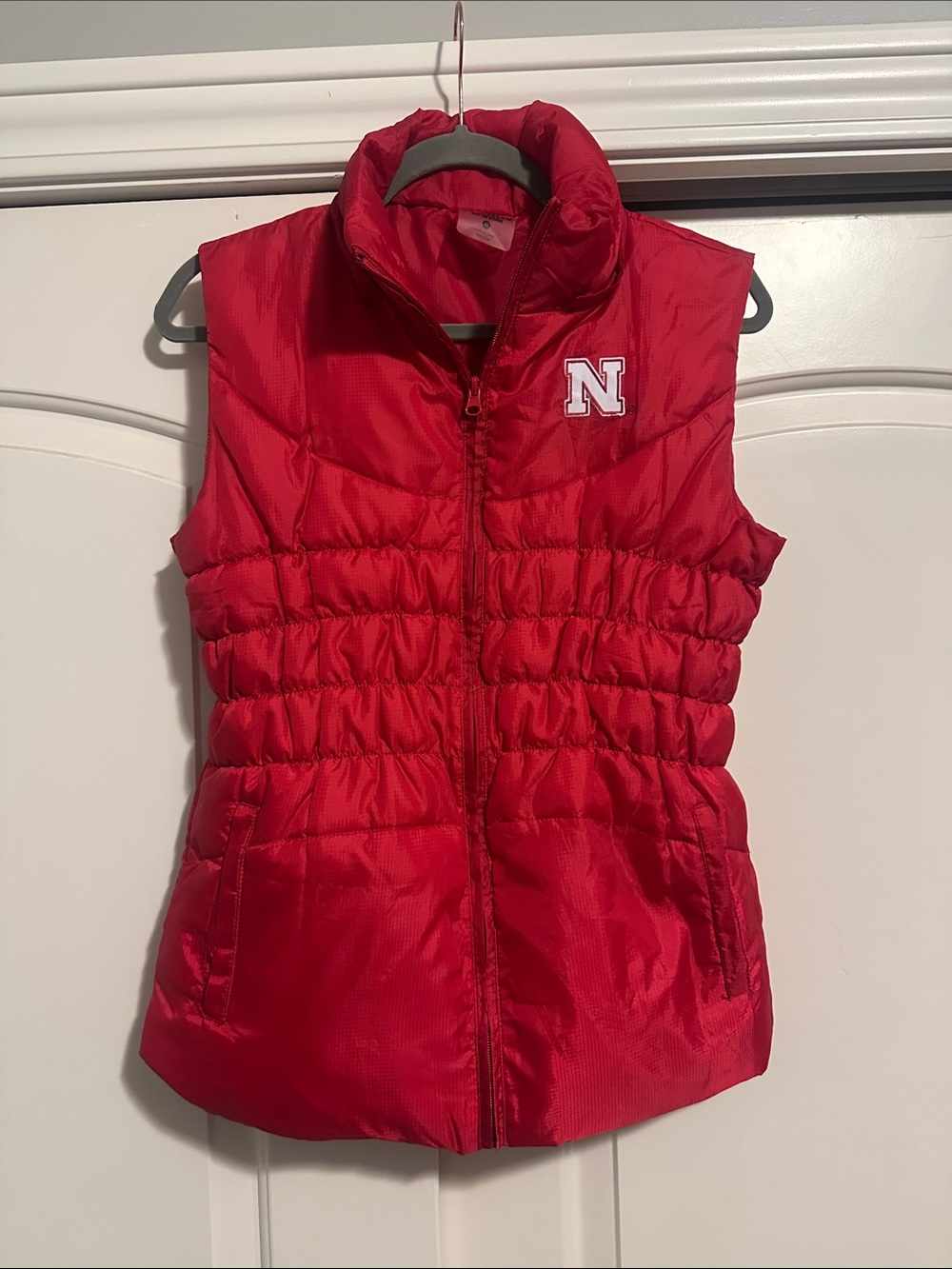 Nebraska Colosseum Women's Red Quilted Puffer Vest NWOT